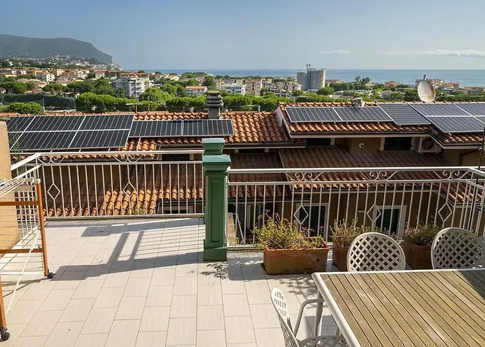 La Casa Di Lucia Holiday home *